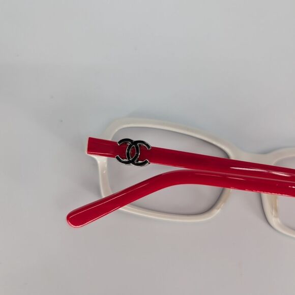 CHANEL Black and Red Glasses with Elegant Design - Picture 3 of 5